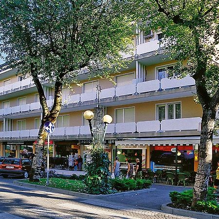 Condominio Bussola Bibione Exterior photo